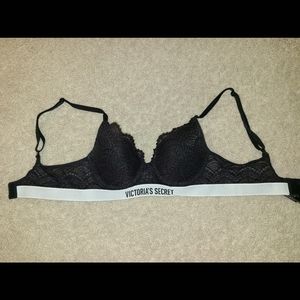 VS Black Lace Bra